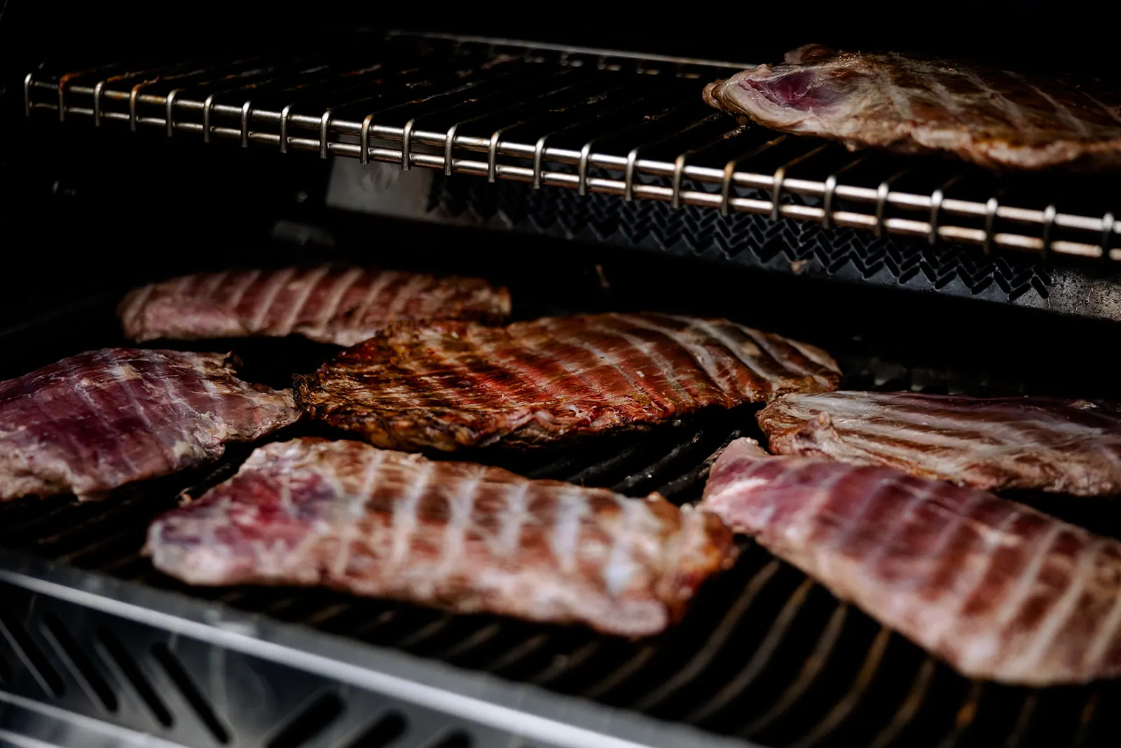 Spareribs auf dem Grill beim Hochzeitsbuffet in der Dammühle