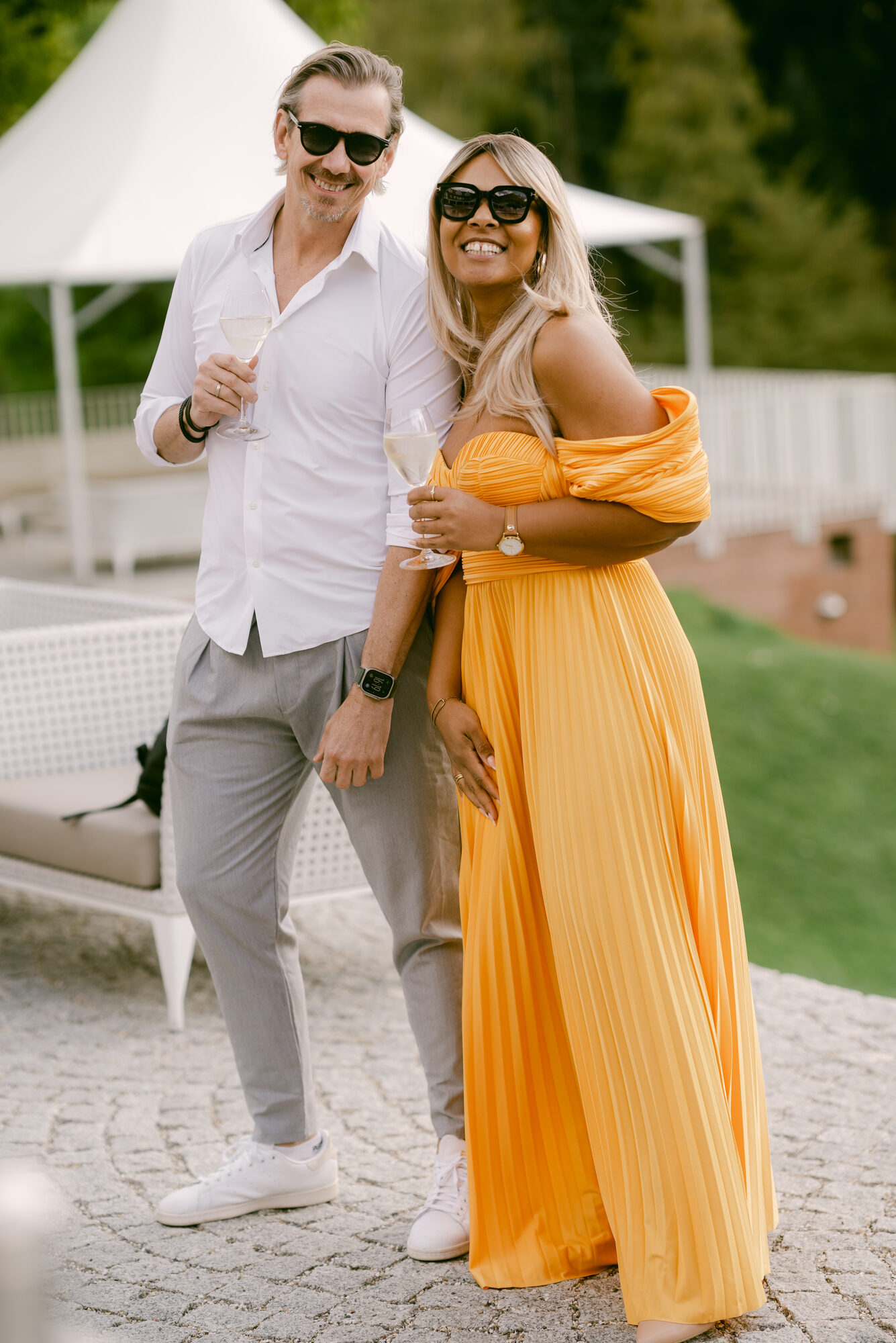 Alex Maus mit Sängerin Amy Sue auf dem Hohen Darsberg